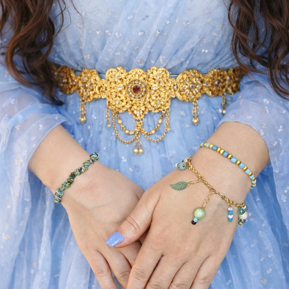Chic Gold and Blue Beaded Bracelet Set